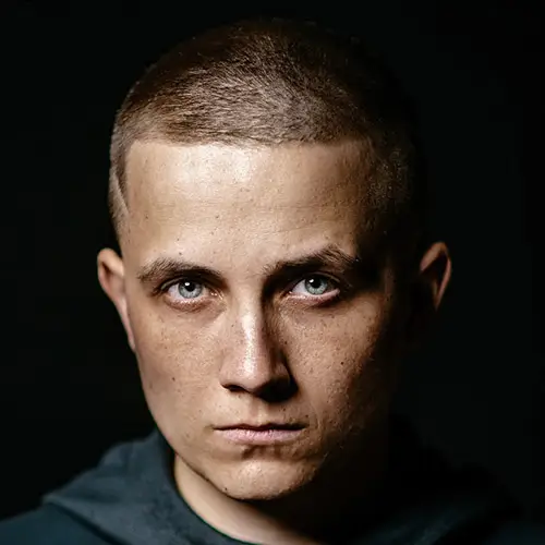 Фото виконавця Артем Лоік