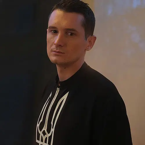 Обкладинка пісні «Хто вона» - Dima PROKOPOV