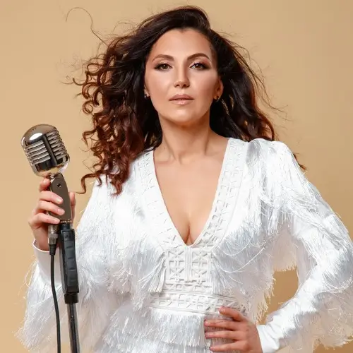 Фото виконавця Марина і Компанія